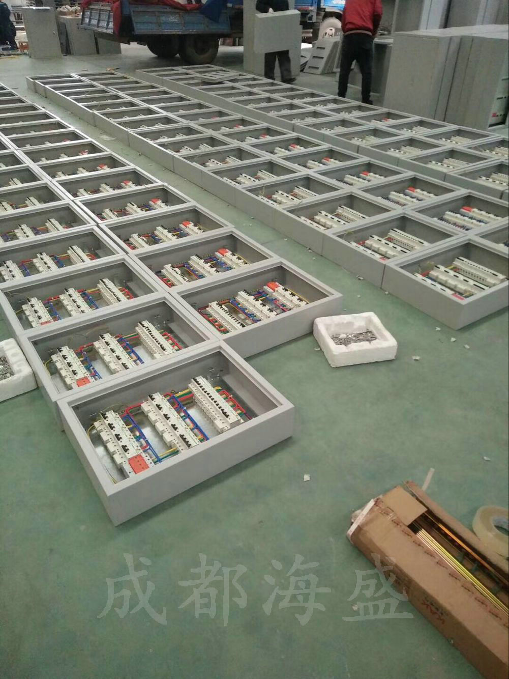 成都PLC控制柜的常見故障及解決方案